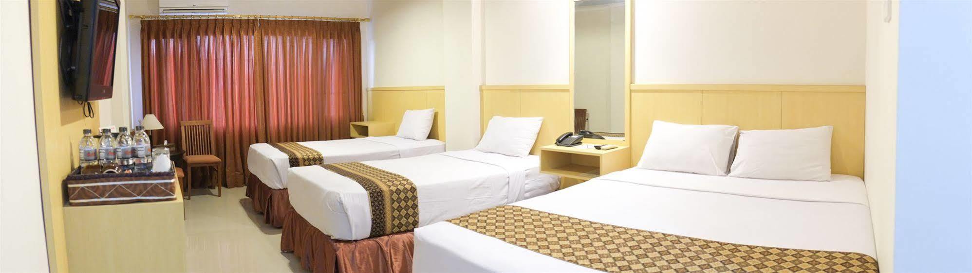 Serena Hotel Bandung Exterior foto